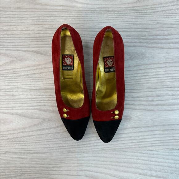 Anne Klein Suede Pumps WMNS 7 Red & Black Two-Tone Heels with Gold Button Detail - Picture 8 of 10